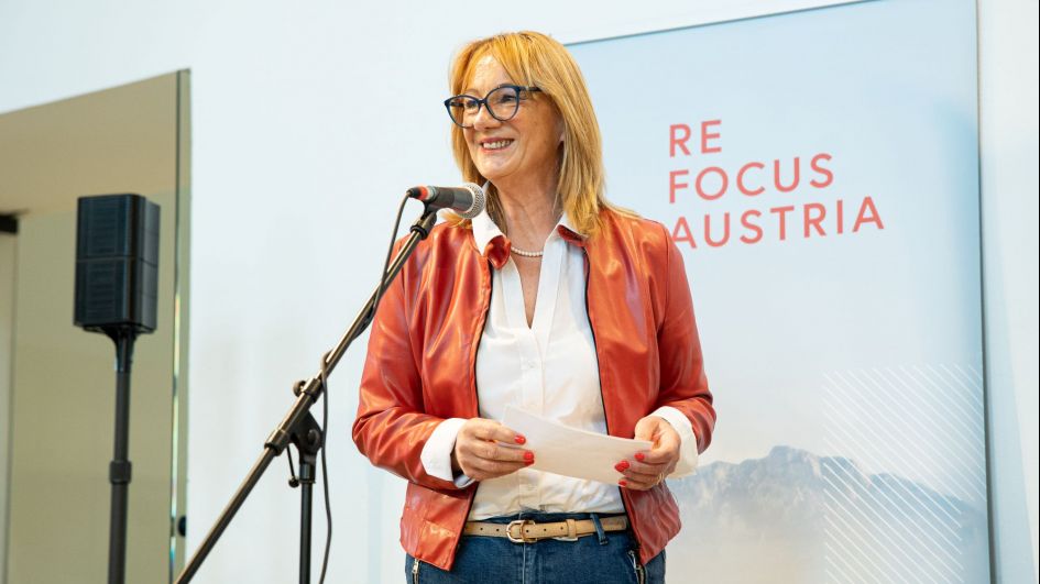 Akcija Podarimo knjige poudarja dobrodelnost in čezmejno skrb za branje