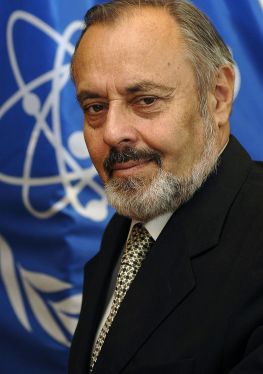 Autor: Ernest Petrič