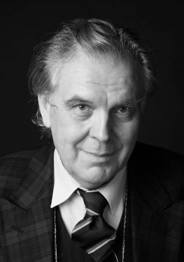 Autor: Bertram Karl Steiner